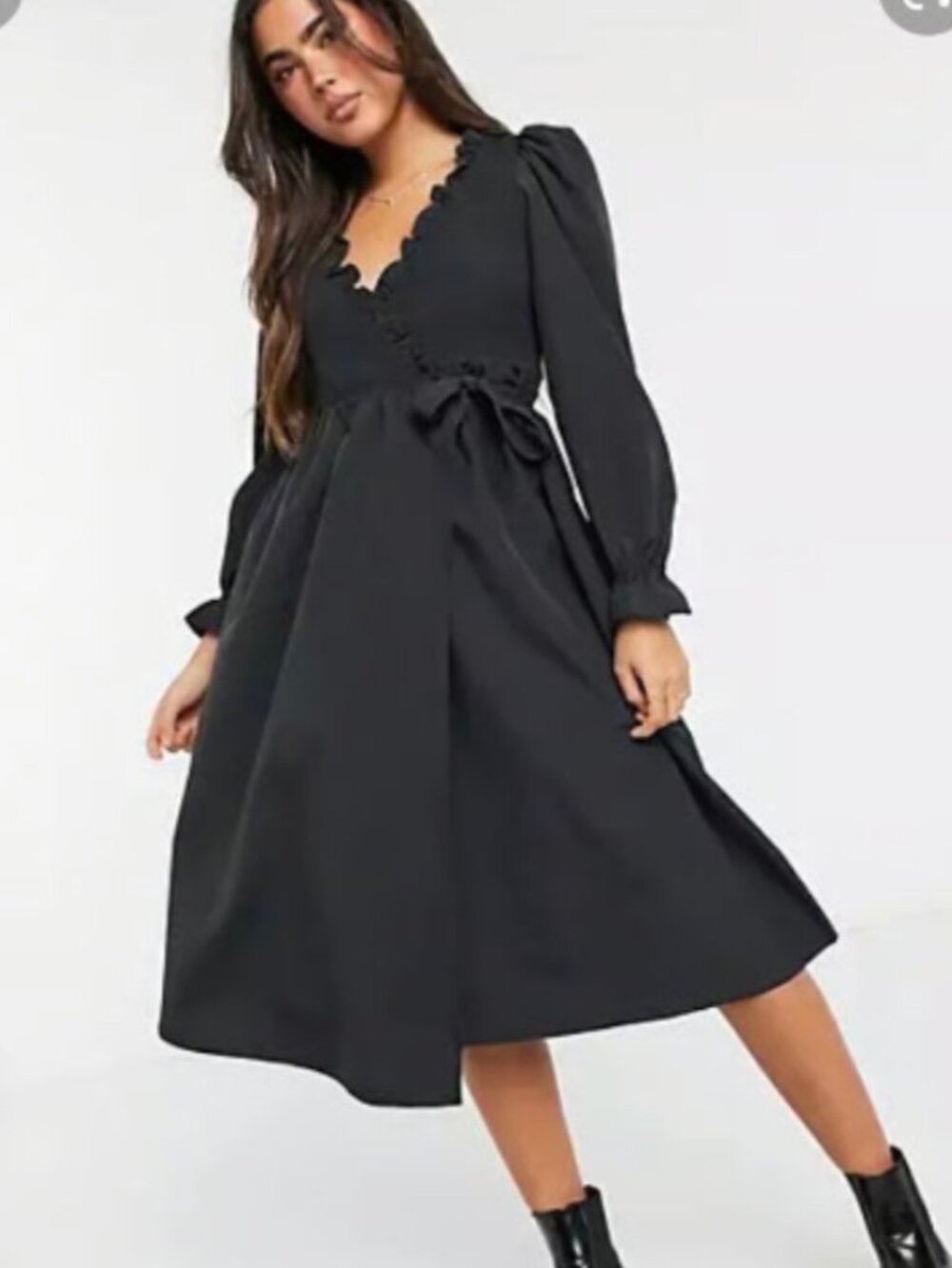 & Other Stories | Black Long Sleeve Smocked Wrap Midi Dress 38/6